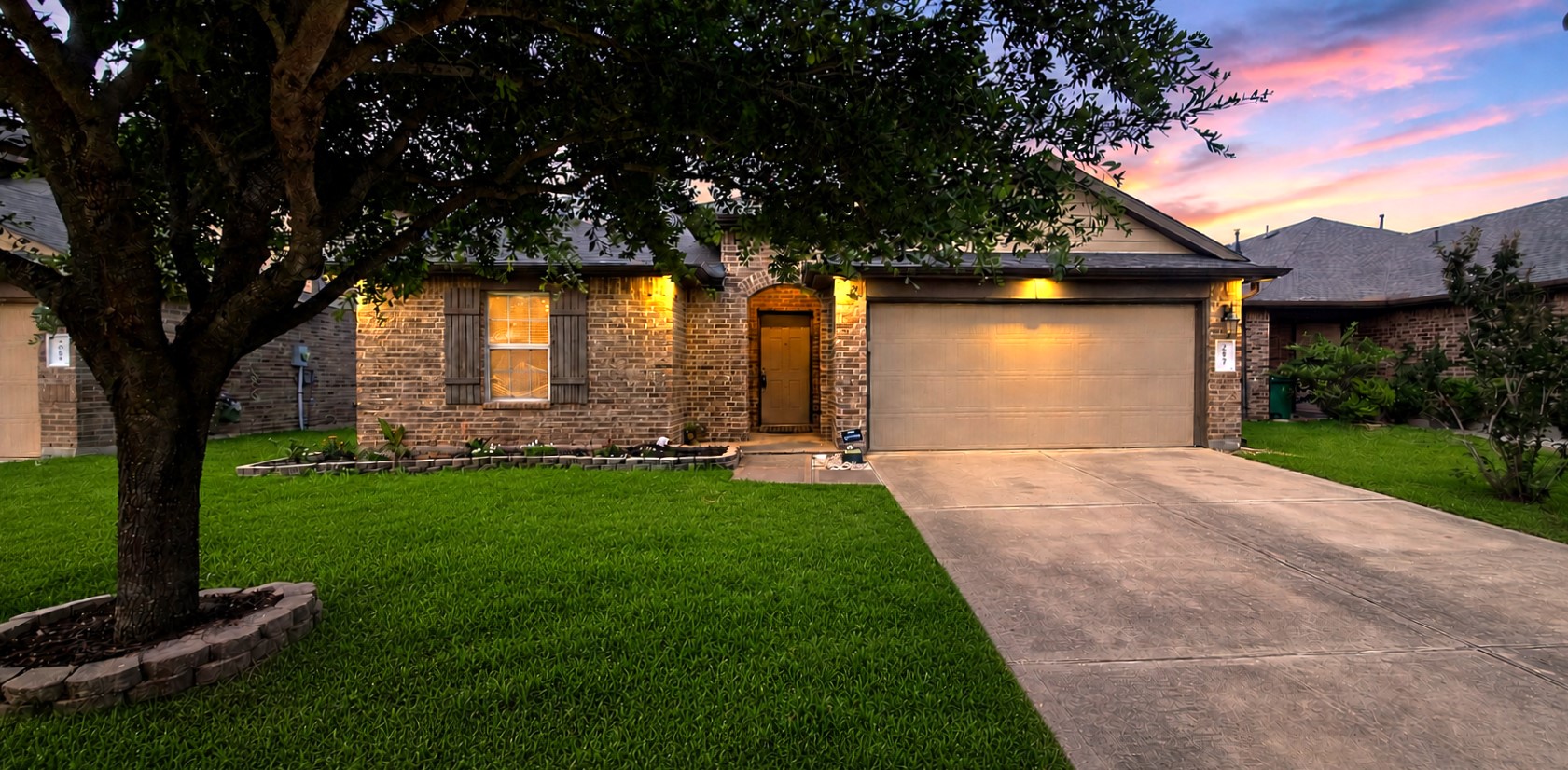 2907 Mcdonough Way Property Photo 2