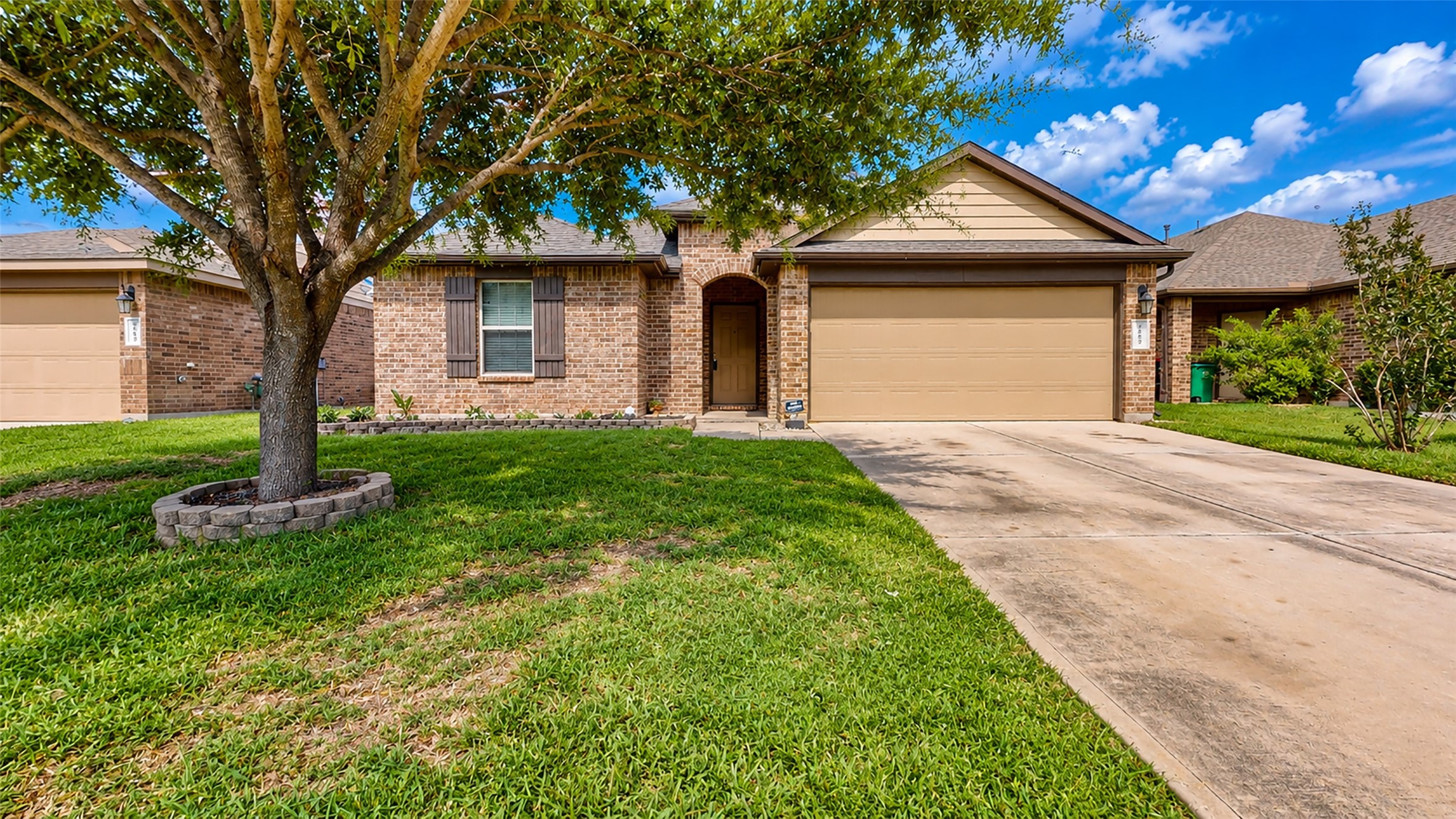 2907 Mcdonough Way Property Photo 3