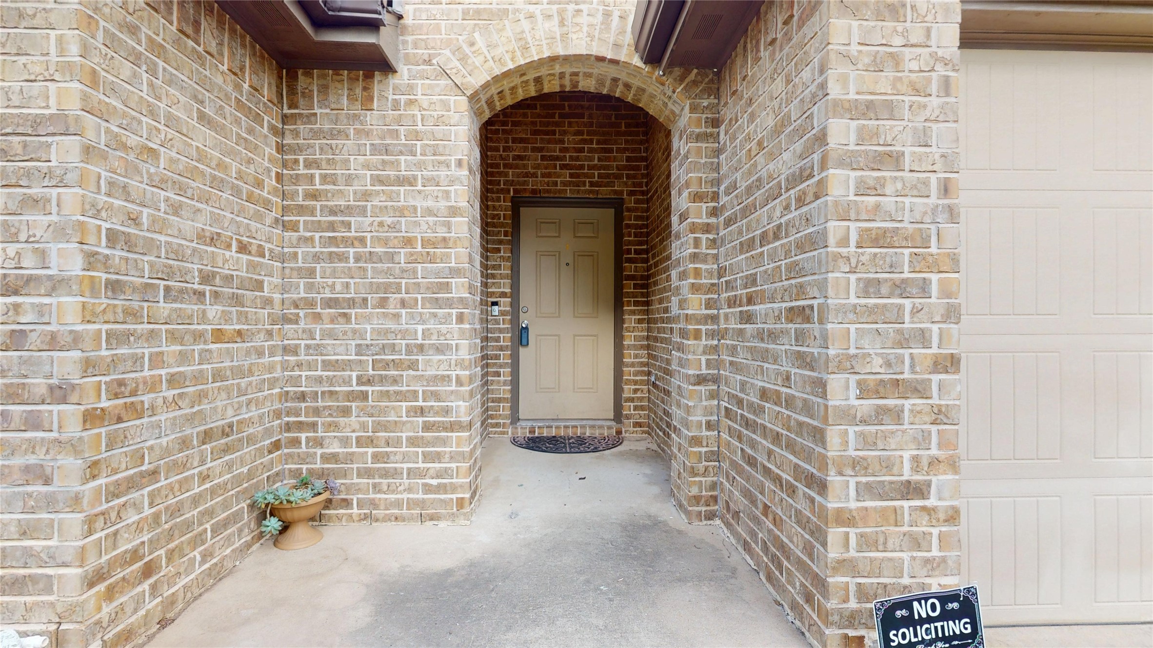 2907 Mcdonough Way Property Photo 6