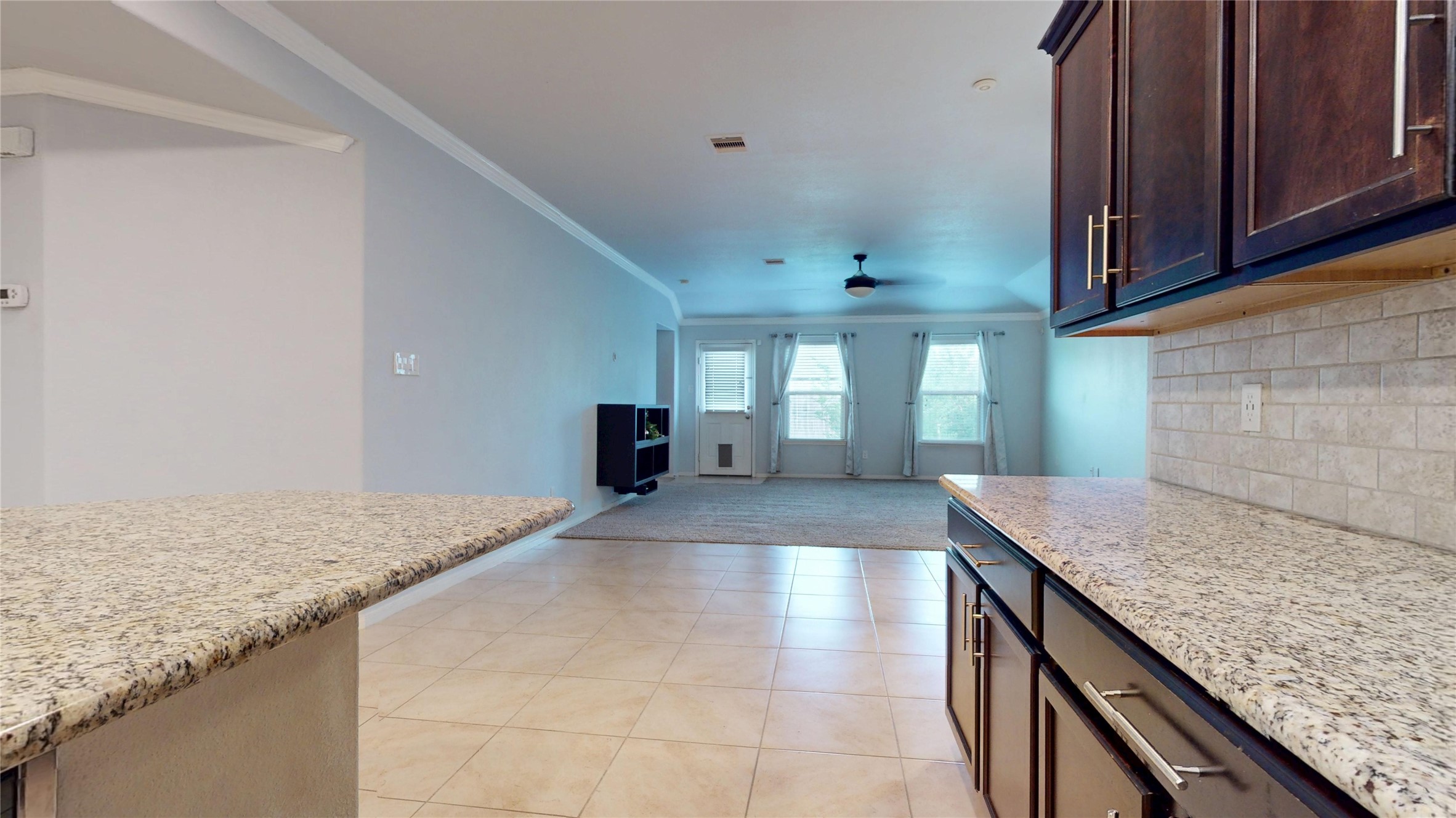 2907 Mcdonough Way Property Photo 9