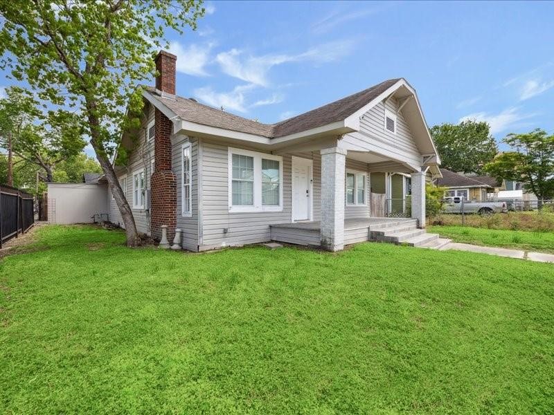 1801 Hussion Street Property Photo 2