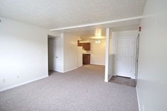 2600 N Laverna St Property Photo 7