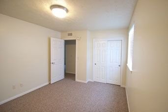 2600 N Laverna St Property Photo 9