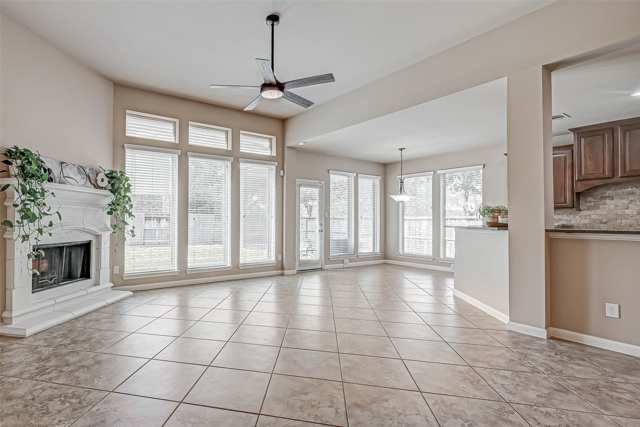 9919 Rochs Hill Court Corner Property Photo 14