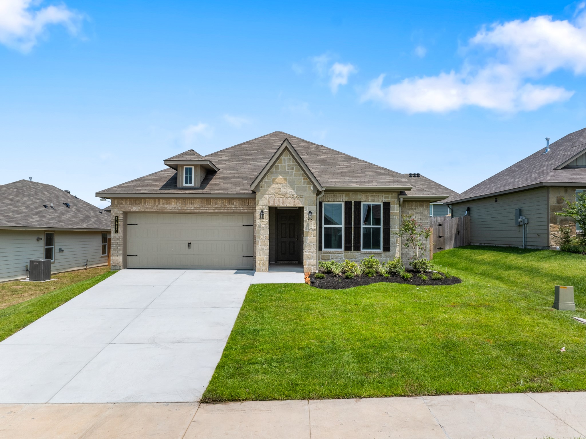 1410 Whitney Lane Property Photo 1