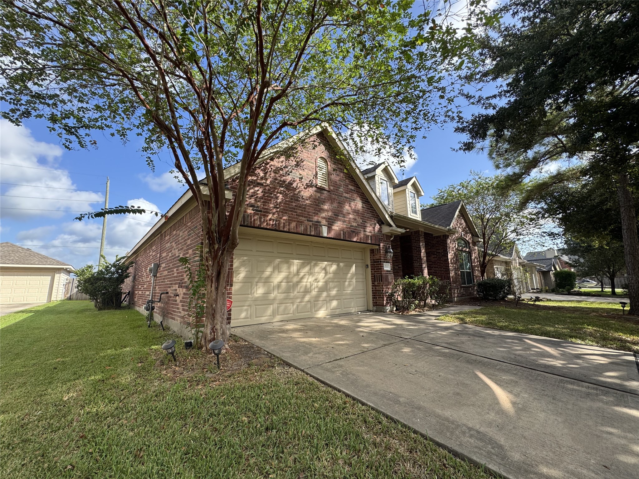 12111 Fall River Pass Lane Property Photo 1
