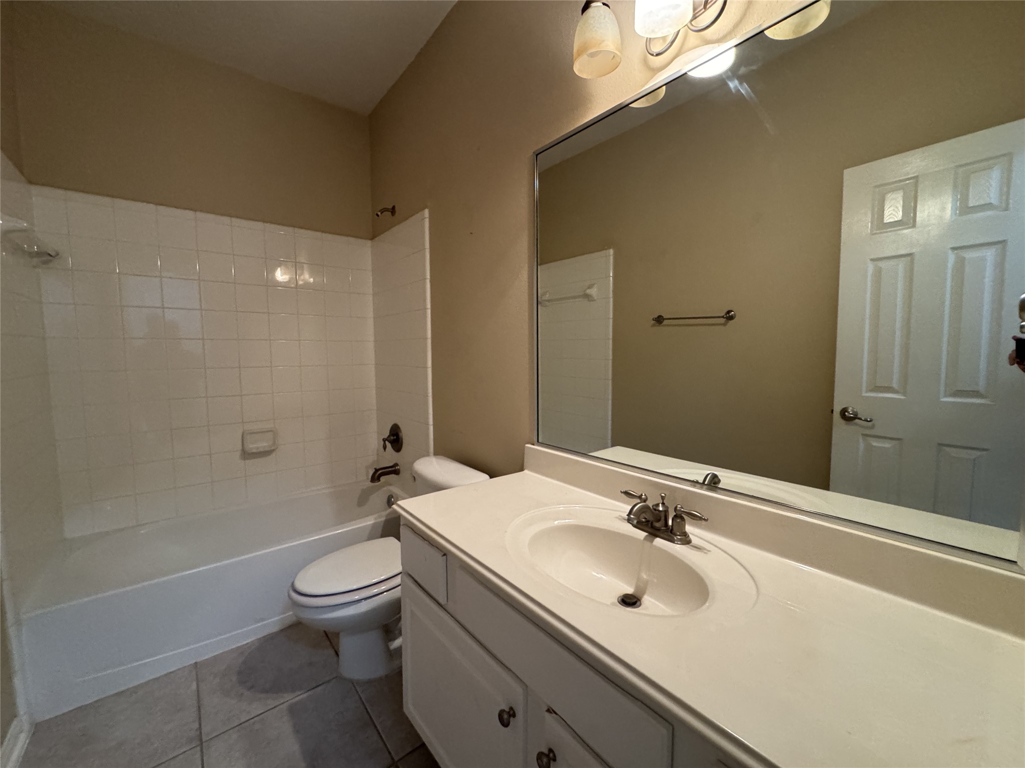 12111 Fall River Pass Lane Property Photo 7