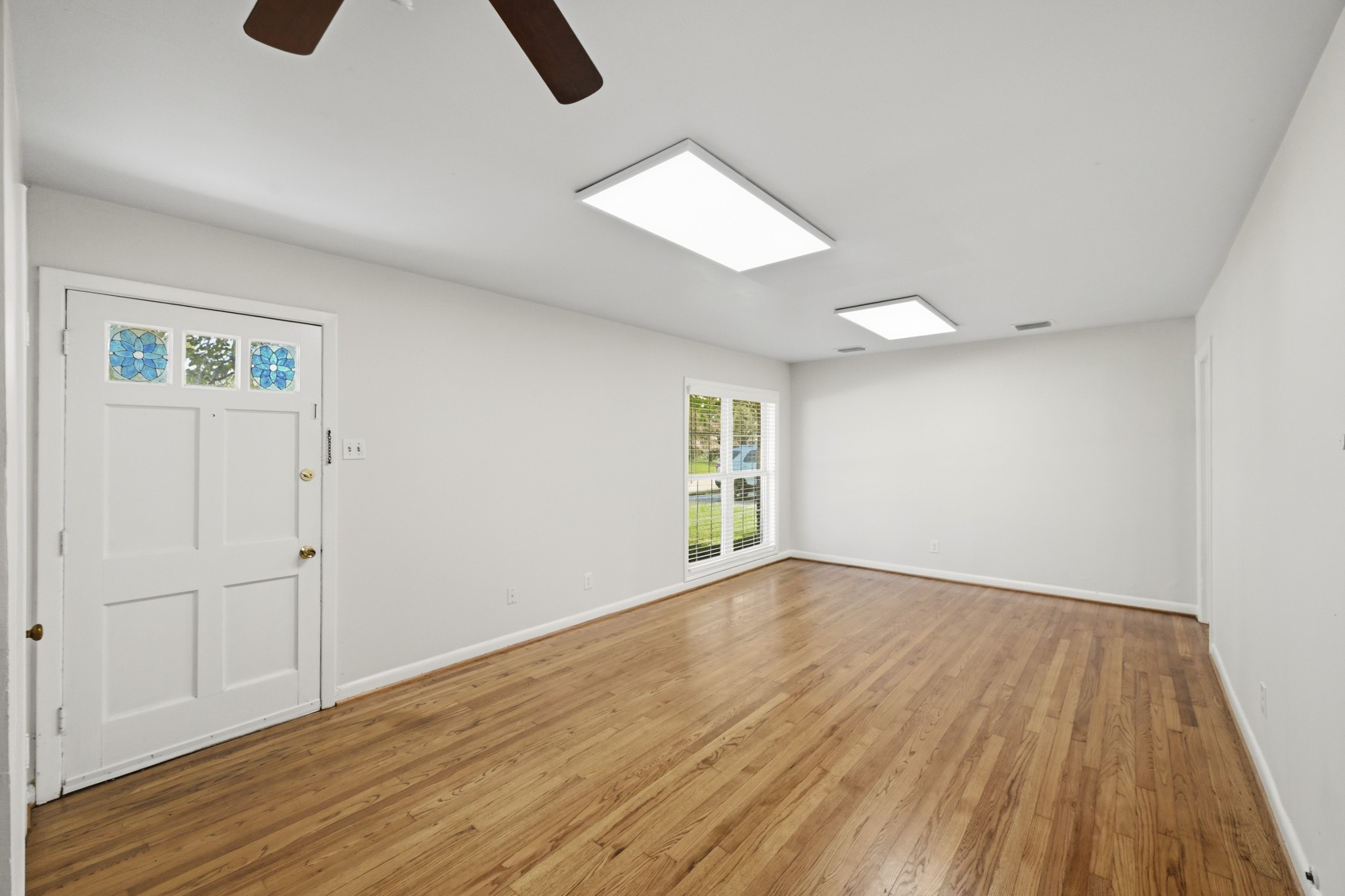 5109 Nina Lee Lane Property Photo 4