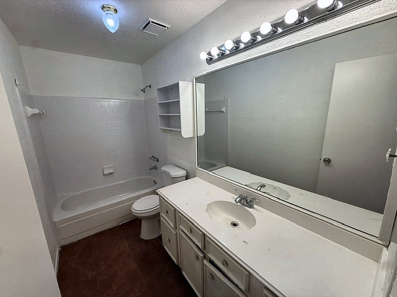 2231 Spring Dusk Lane Property Photo 11