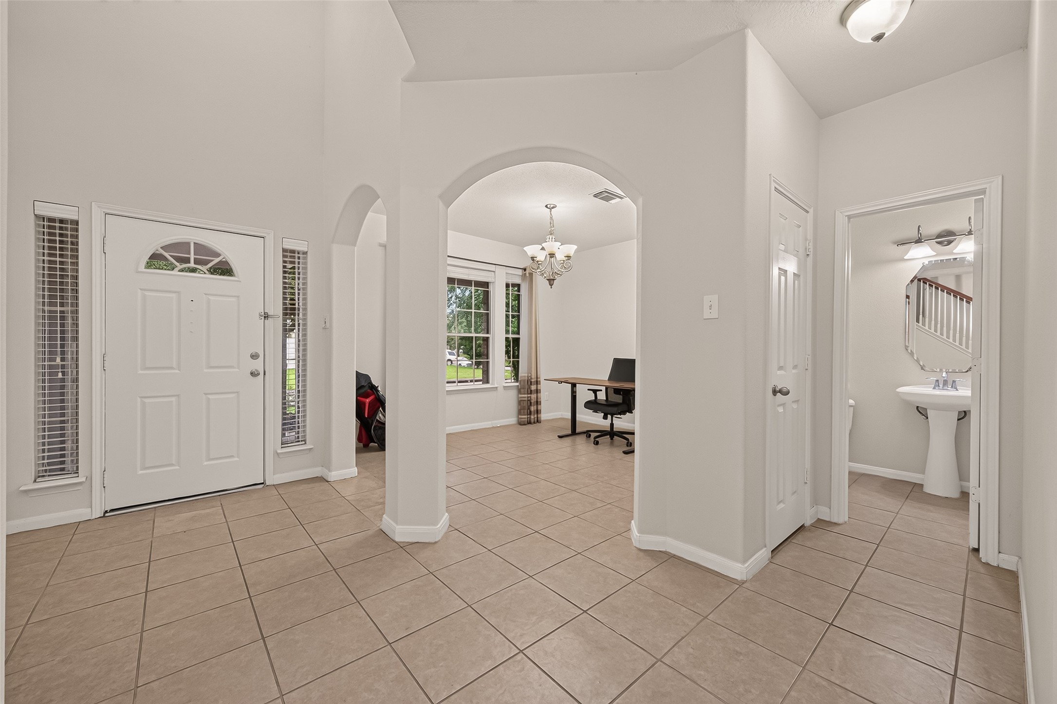 23503 Maple Vista Lane Property Photo 5