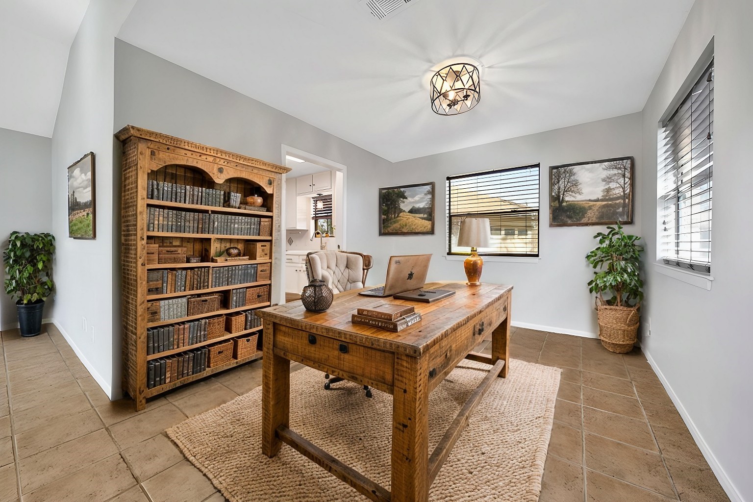 105 Daffodil Street Property Photo 7
