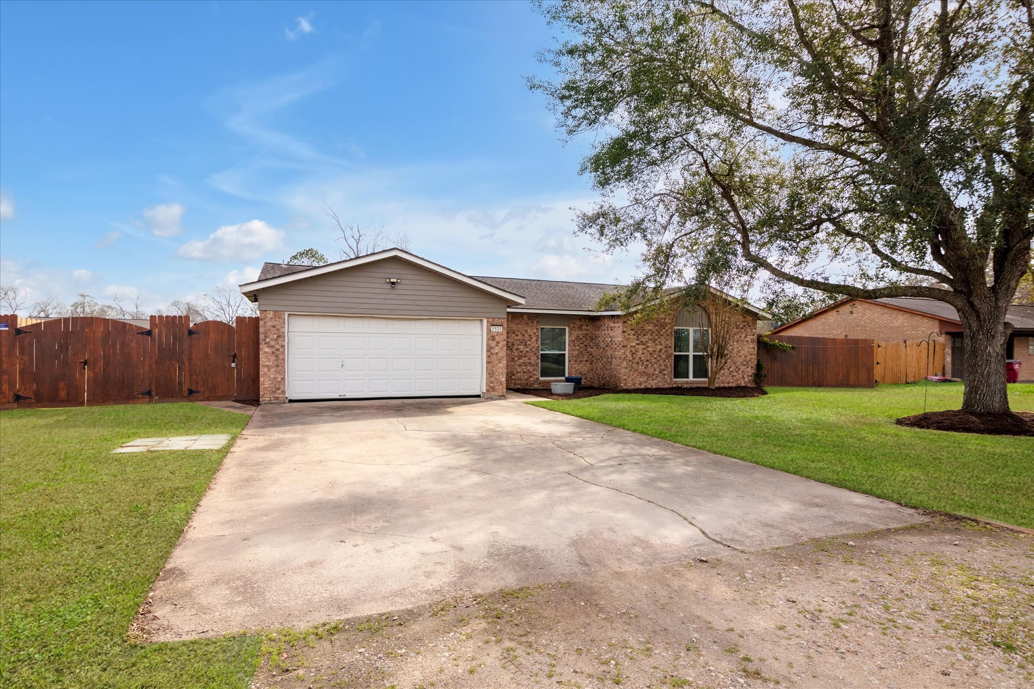 2521 County Road 769a Property Photo 3