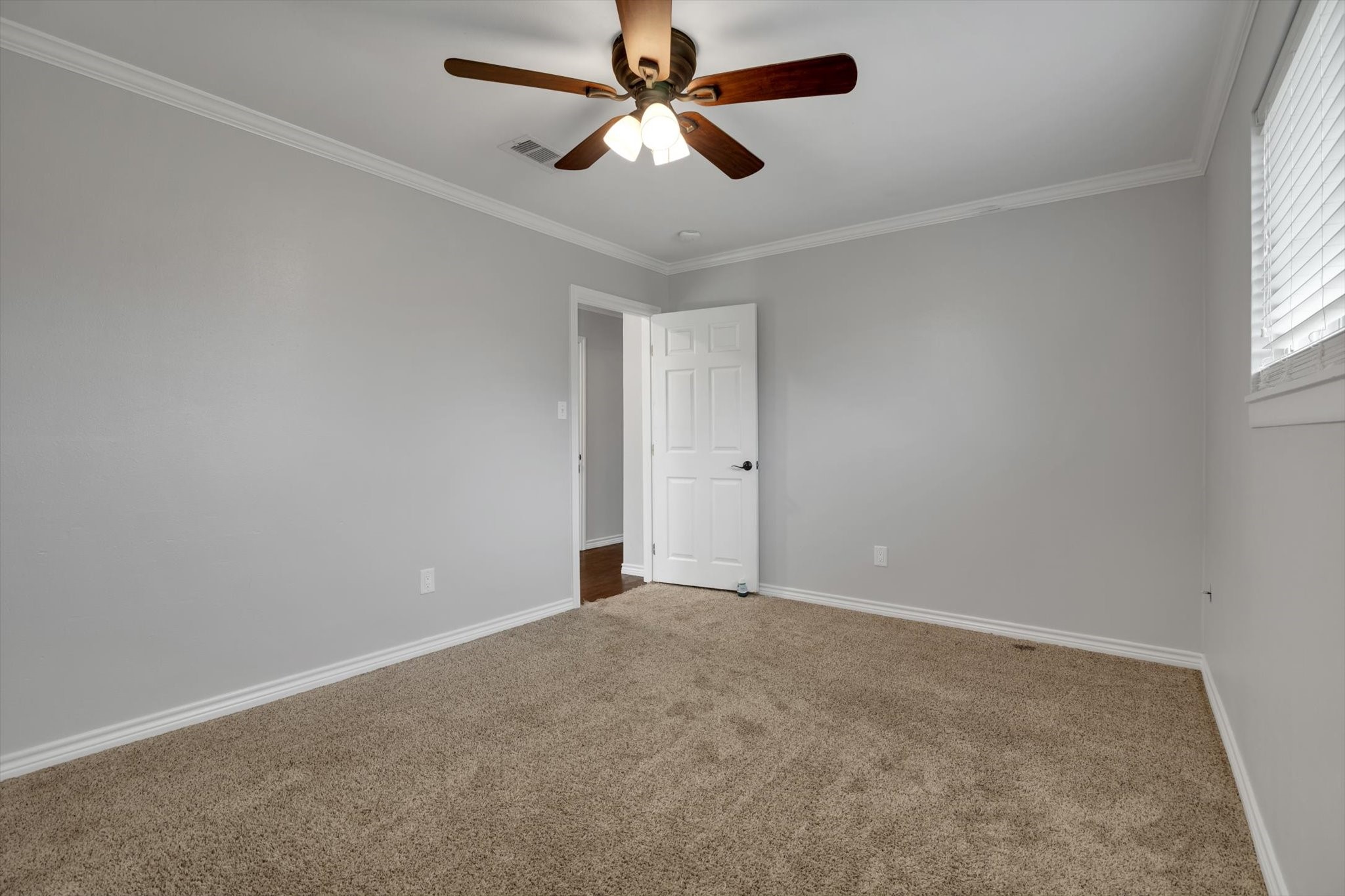 2521 County Road 769a Property Photo 28