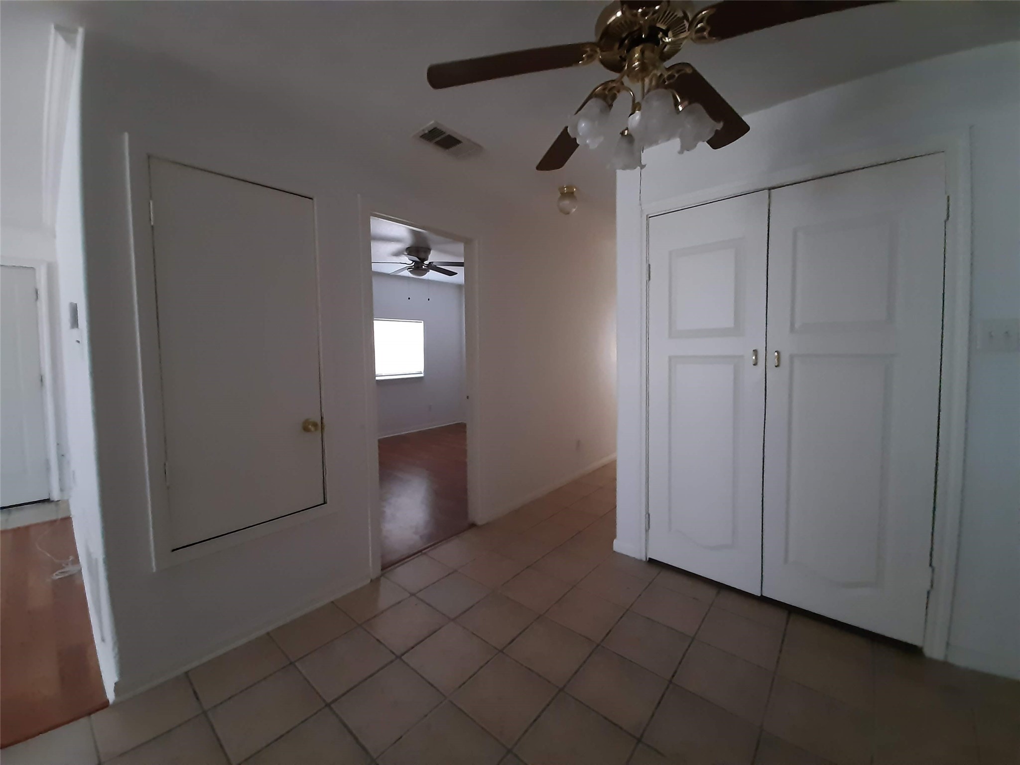 4542 Otterbury Drive C Property Photo 3