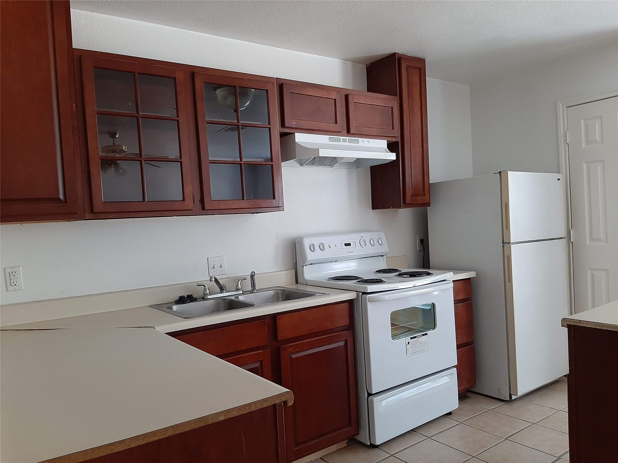 4542 Otterbury Drive C Property Photo 8