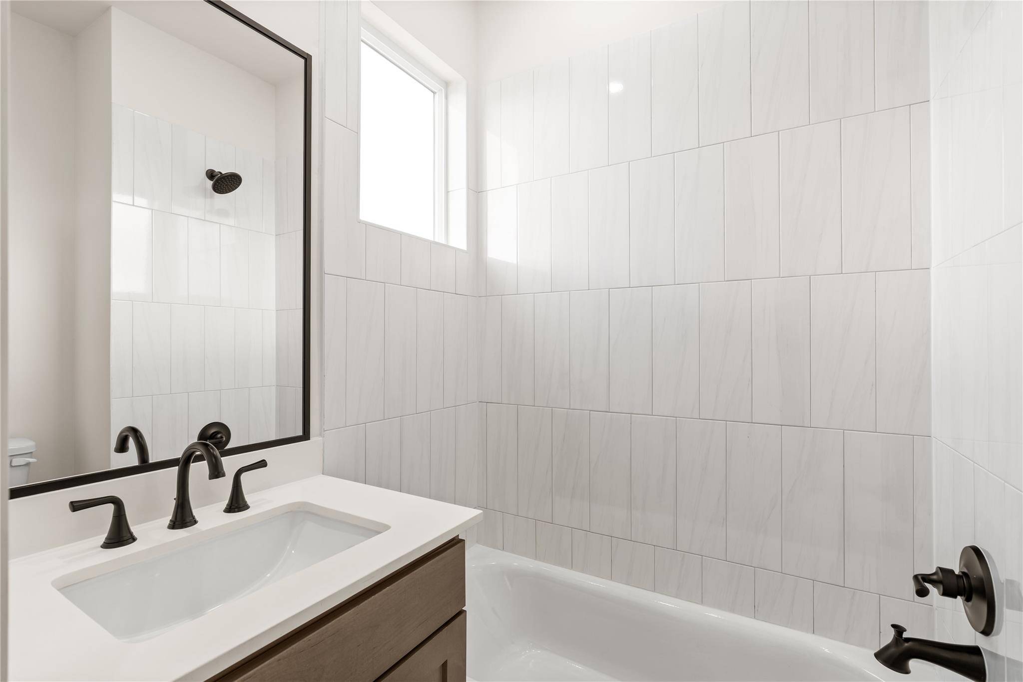 2125 Hoskins Drive # A, Houston Tx 77080 Property Photo 24