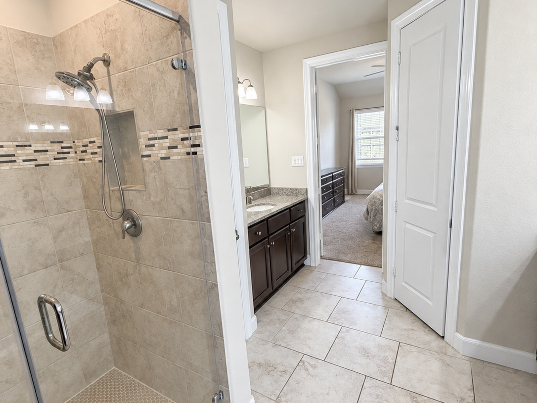 1122 Orange Dawn Drive Property Photo 17