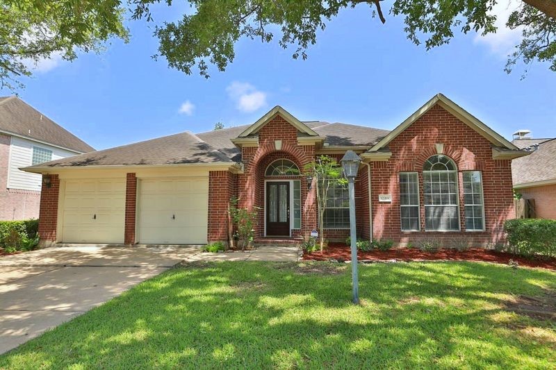 12318 Shadow Island Drive Property Photo 1