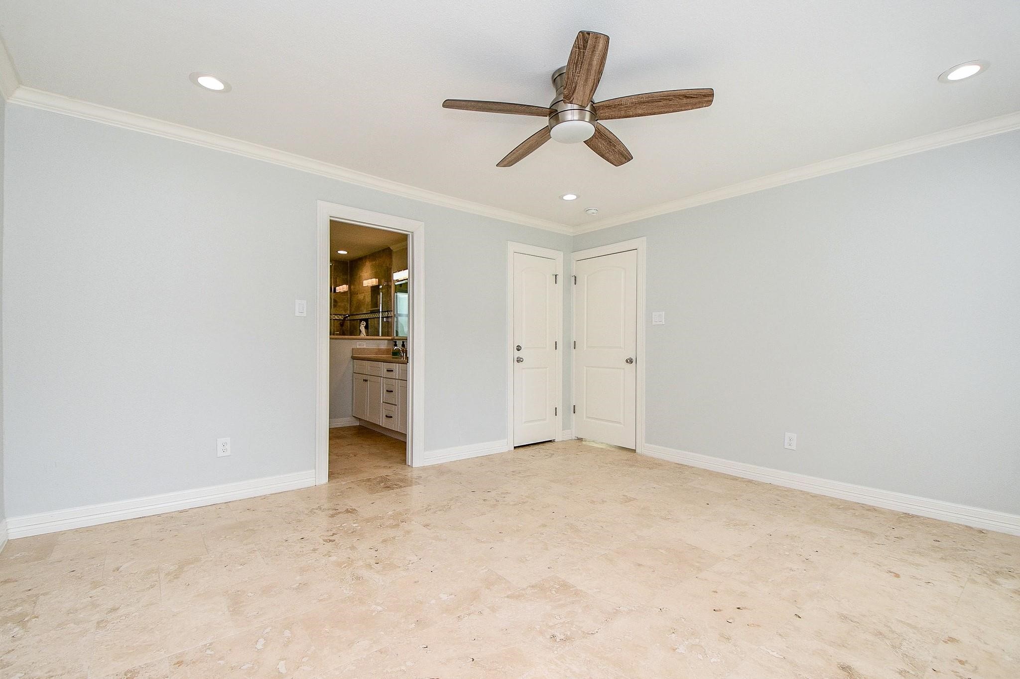 707 Thistlewood Drive Property Photo 15