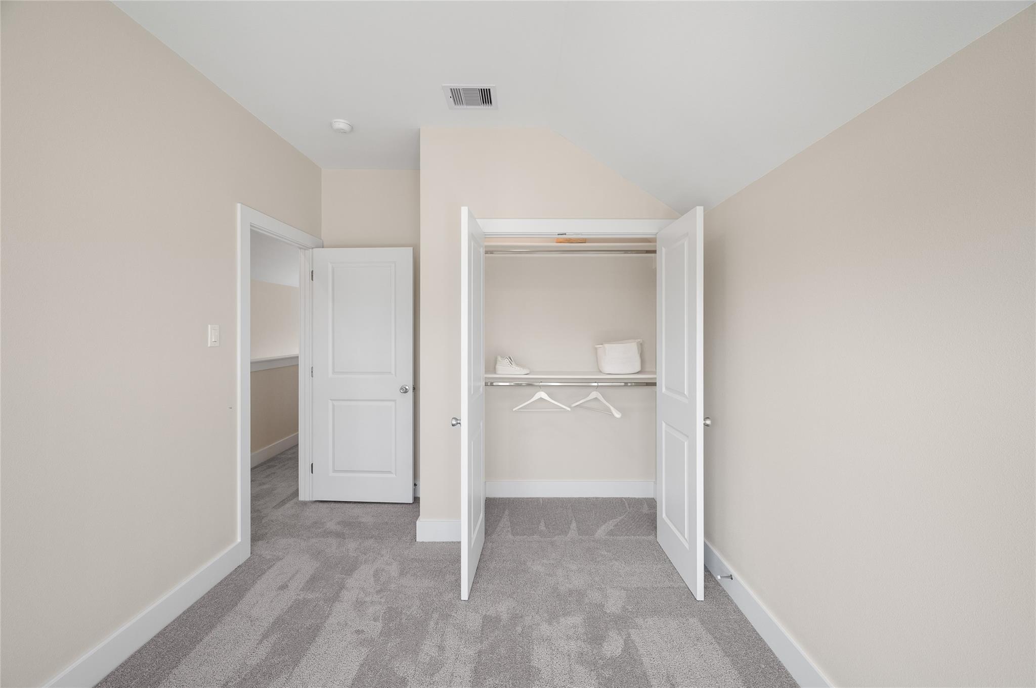 6831 Tuskegee Street Property Photo 28