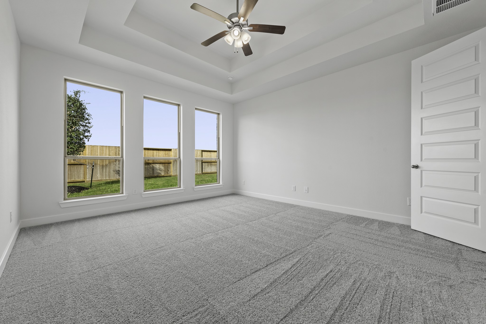 6431 Redwood Forest Drive Property Photo 13