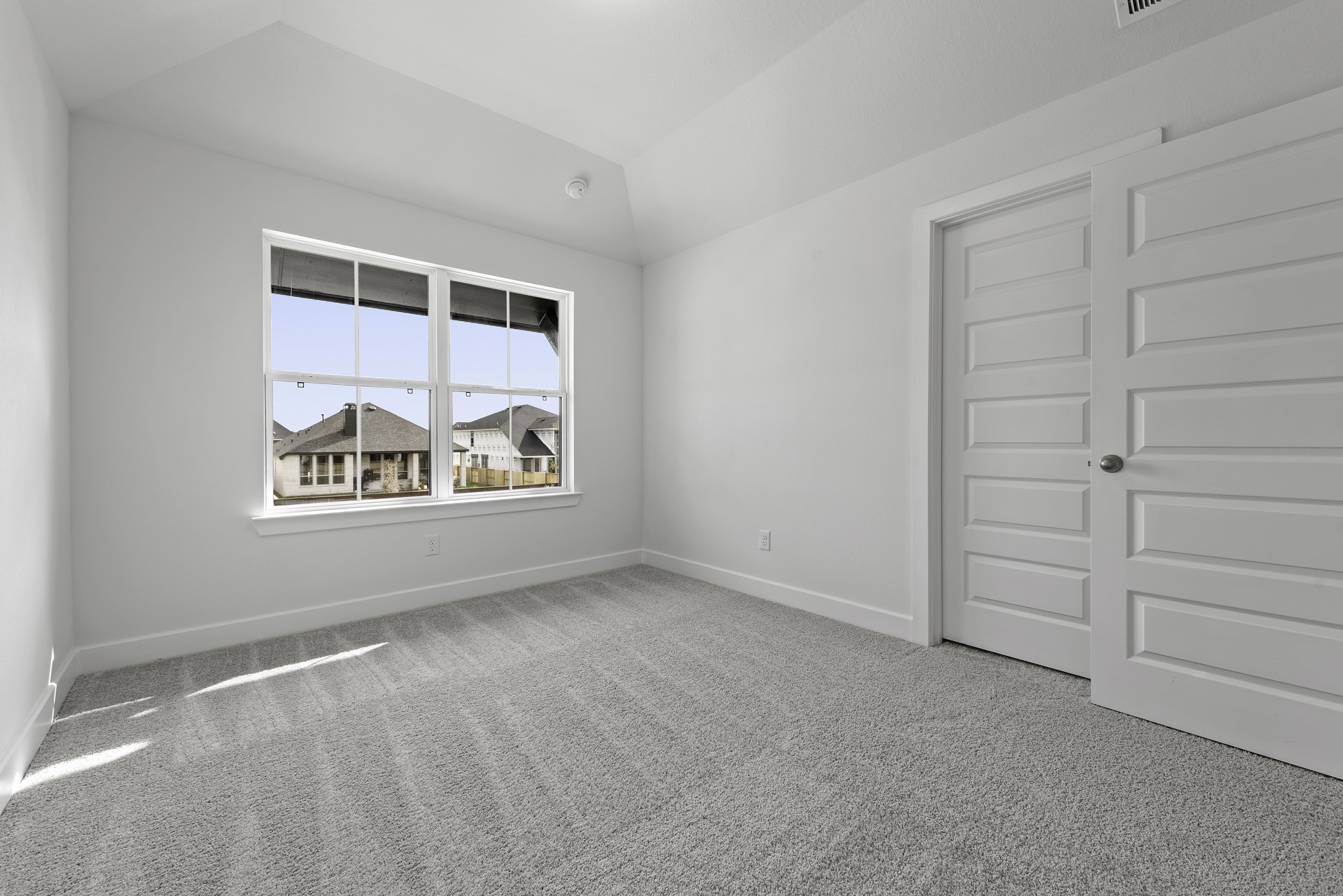 6431 Redwood Forest Drive Property Photo 27