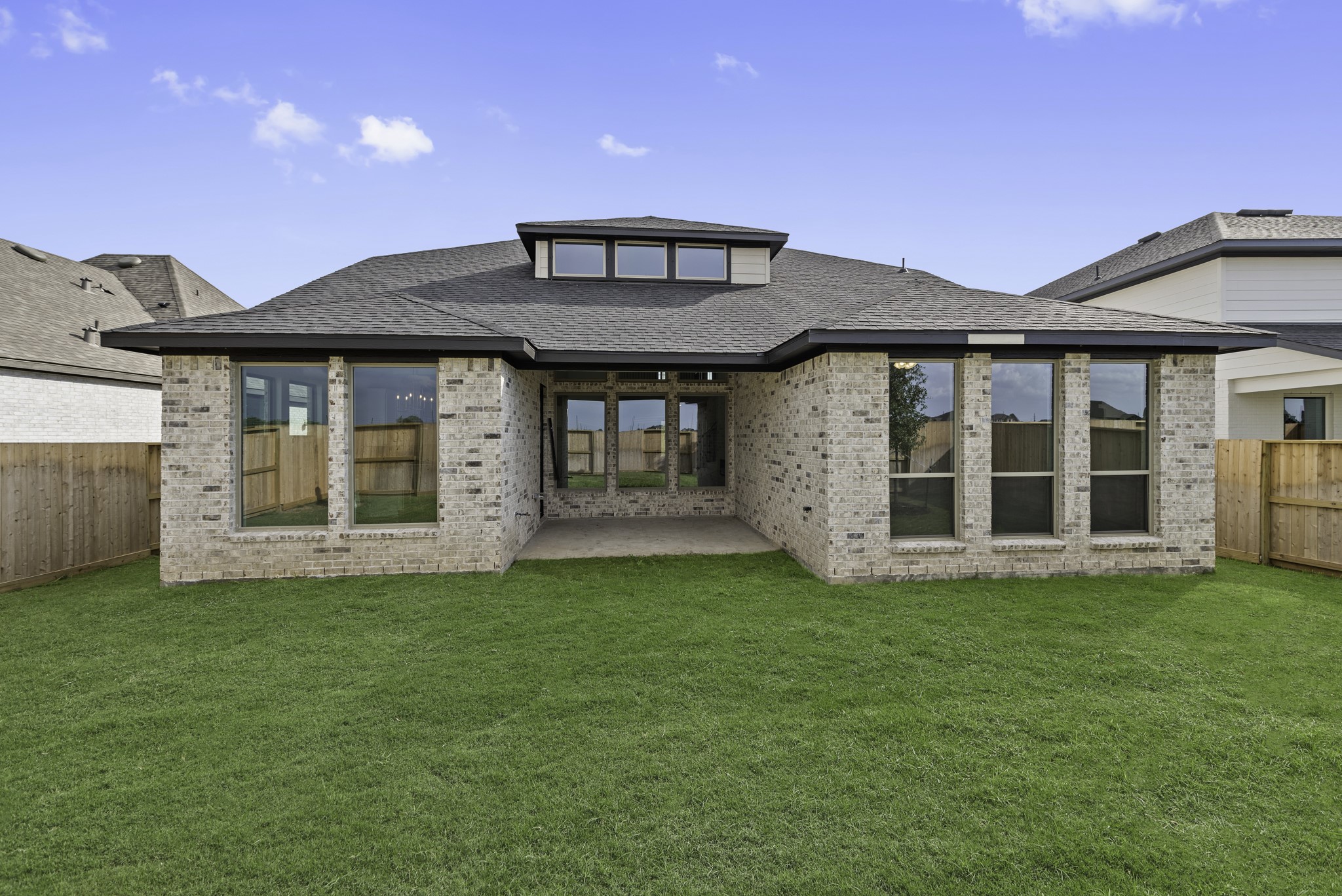 6431 Redwood Forest Drive Property Photo 30