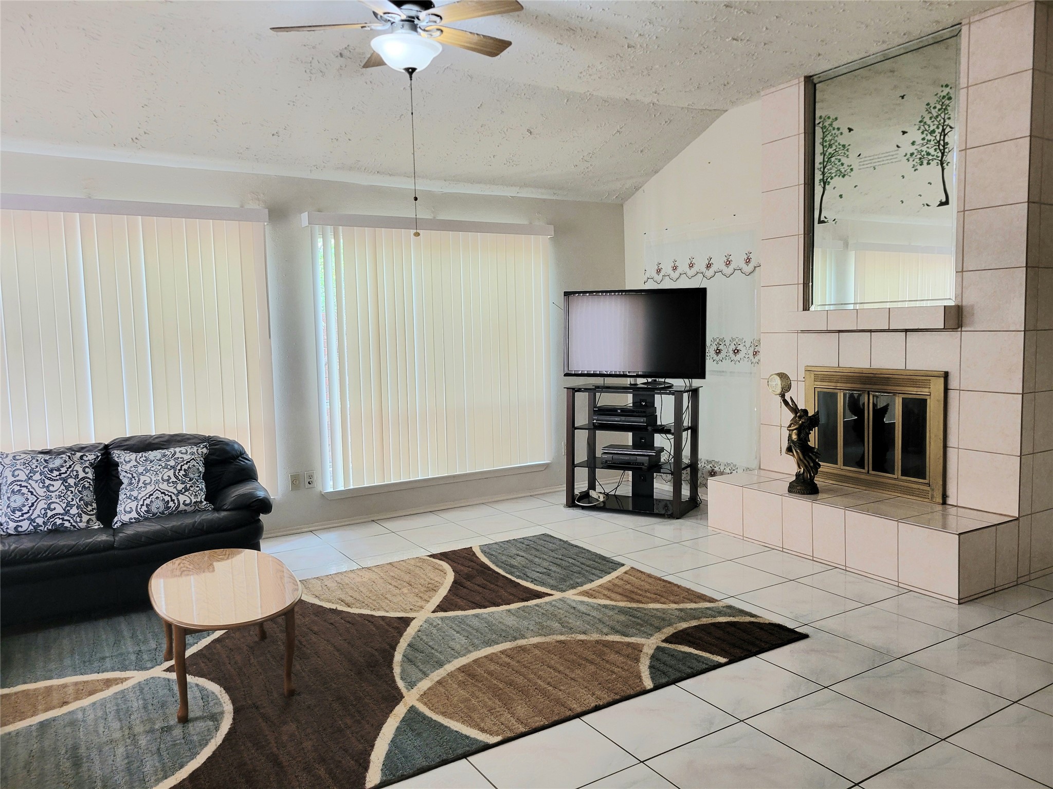 13007 Bacard Lane Property Photo 5
