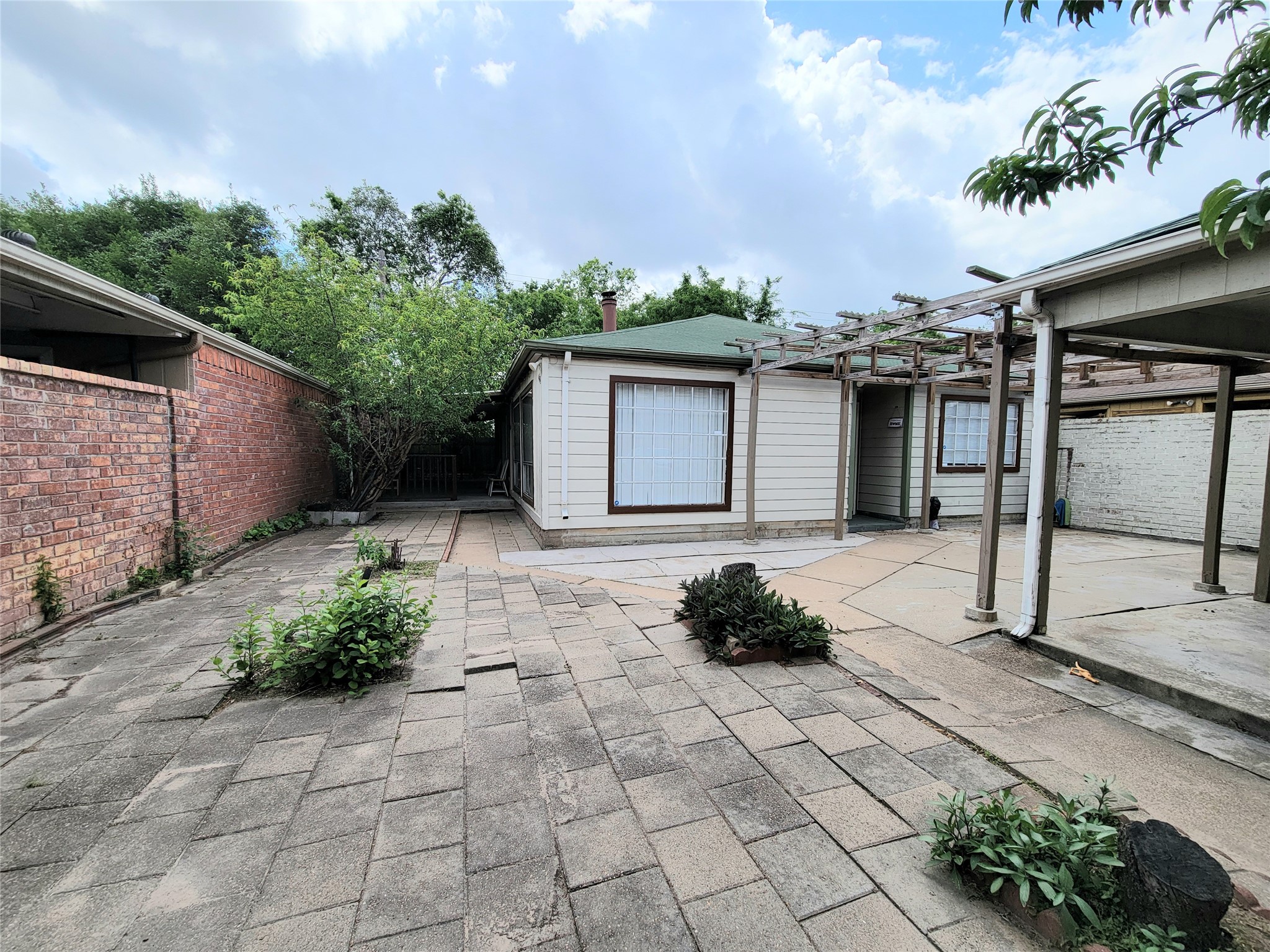 13007 Bacard Lane Property Photo 22