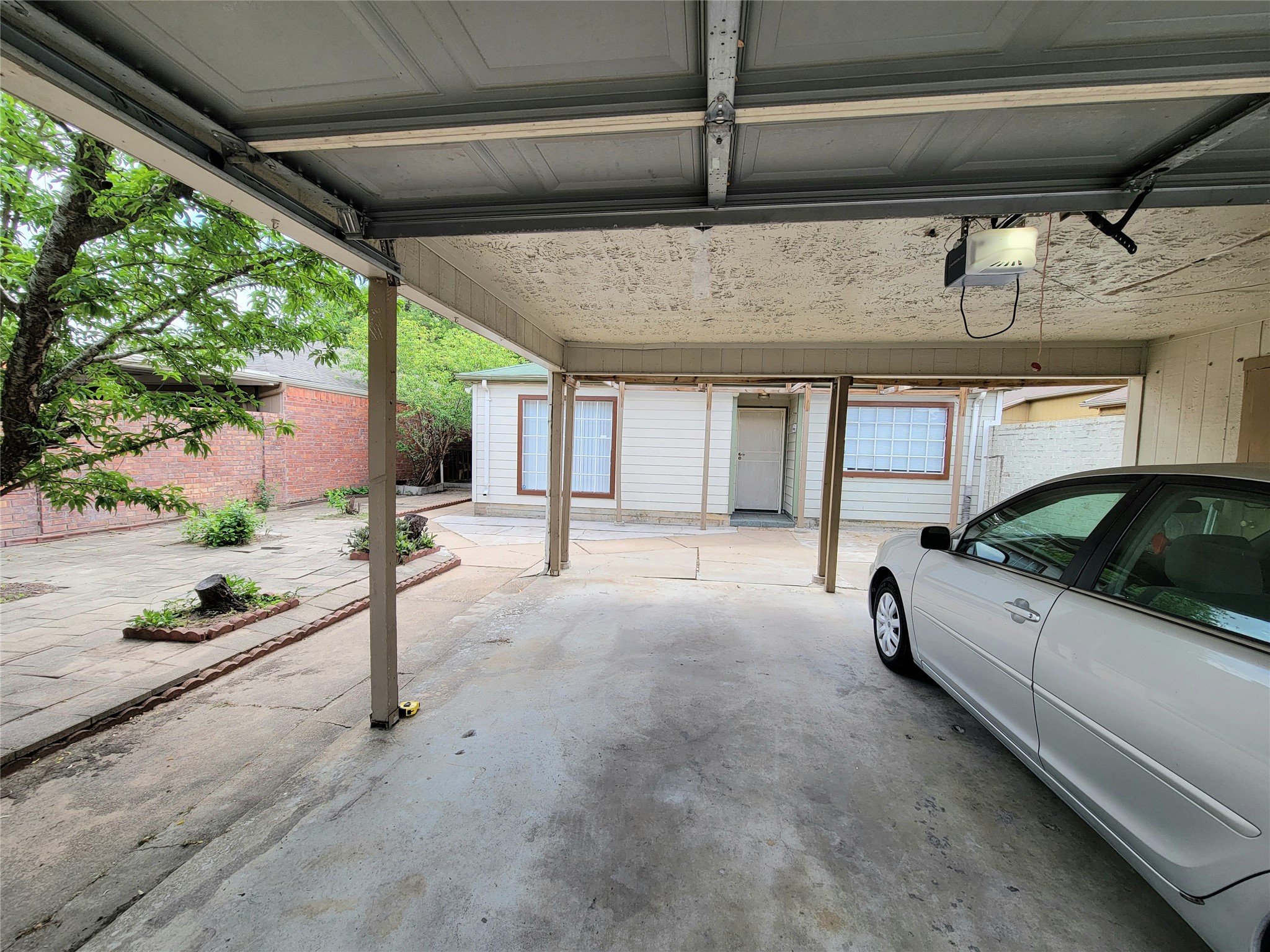 13007 Bacard Lane Property Photo 23