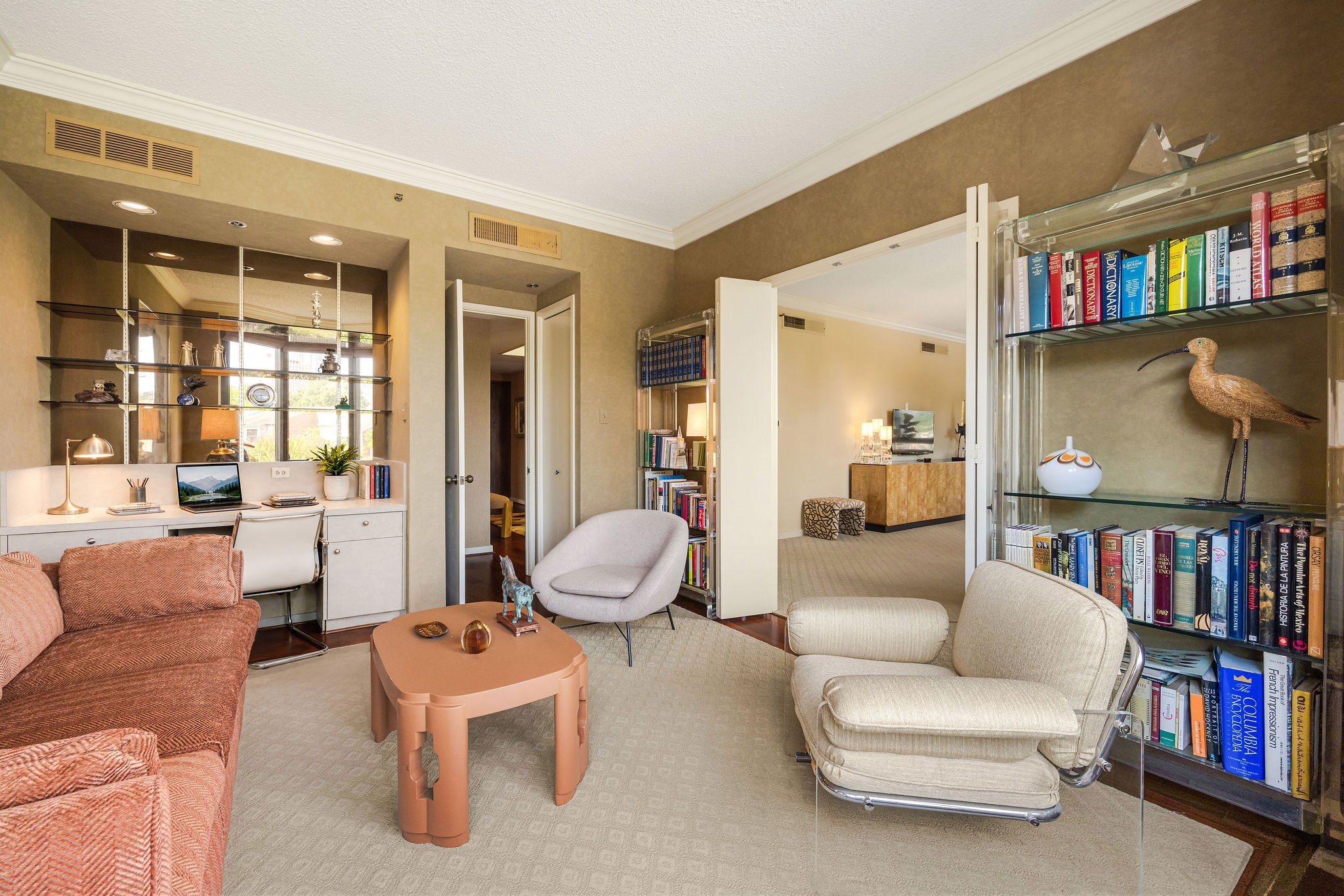 5555 Del Monte Drive 207 Property Photo 11