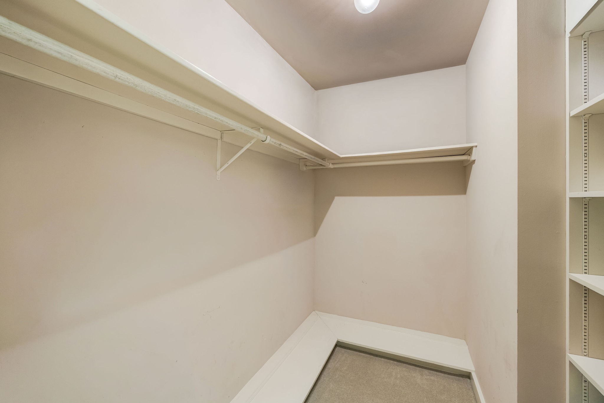 5555 Del Monte Drive 207 Property Photo 27