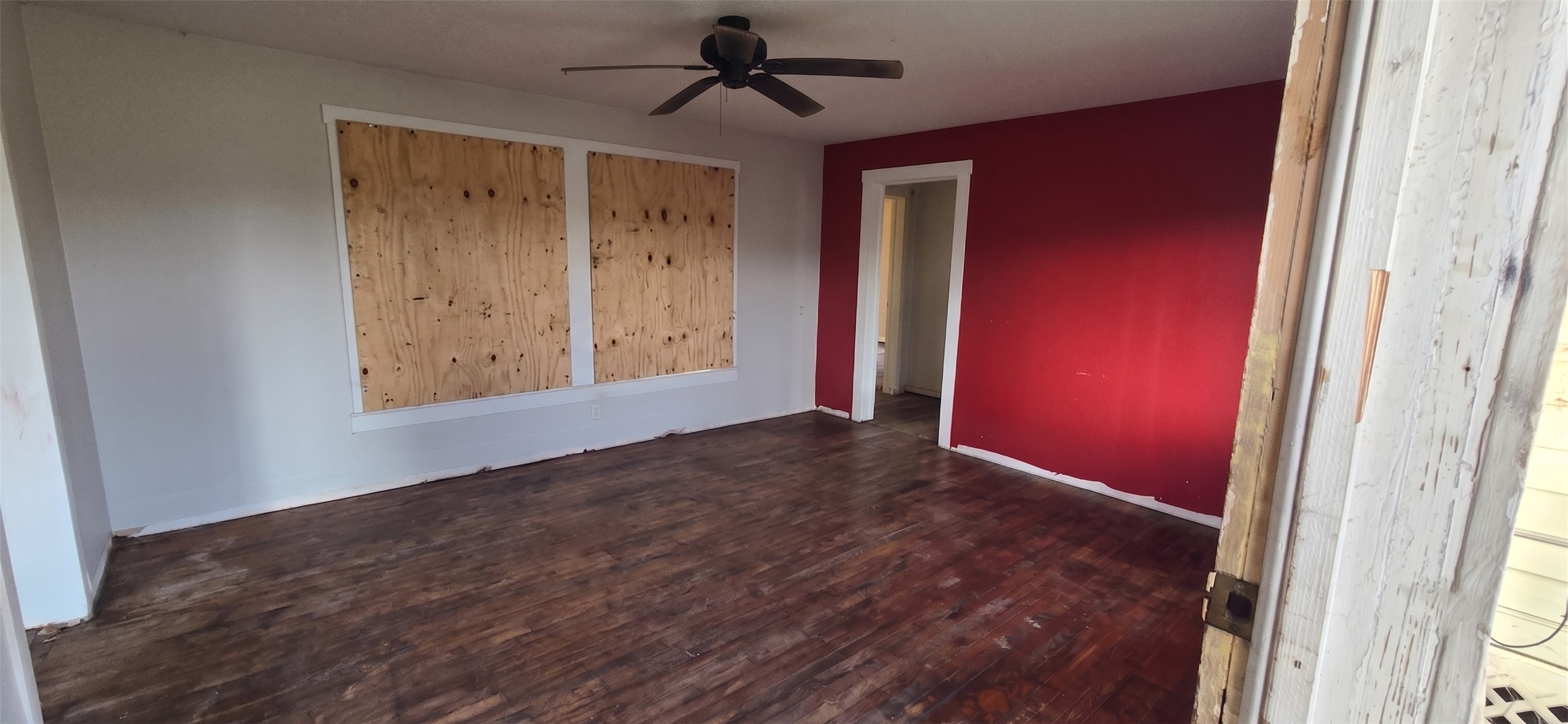 5401 Us Highway 59 N Property Photo 3