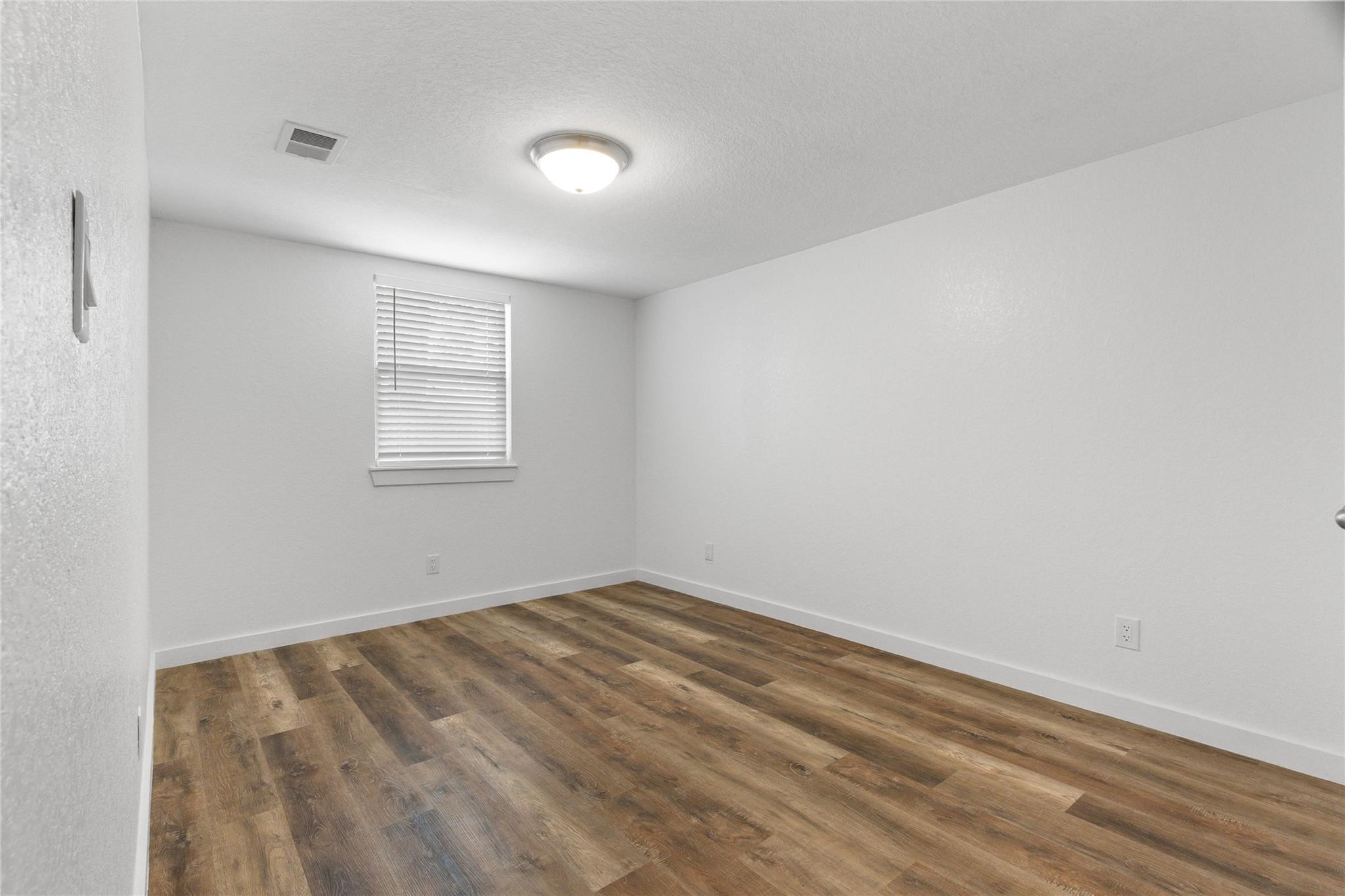118 Waterwood Drive Property Photo 12