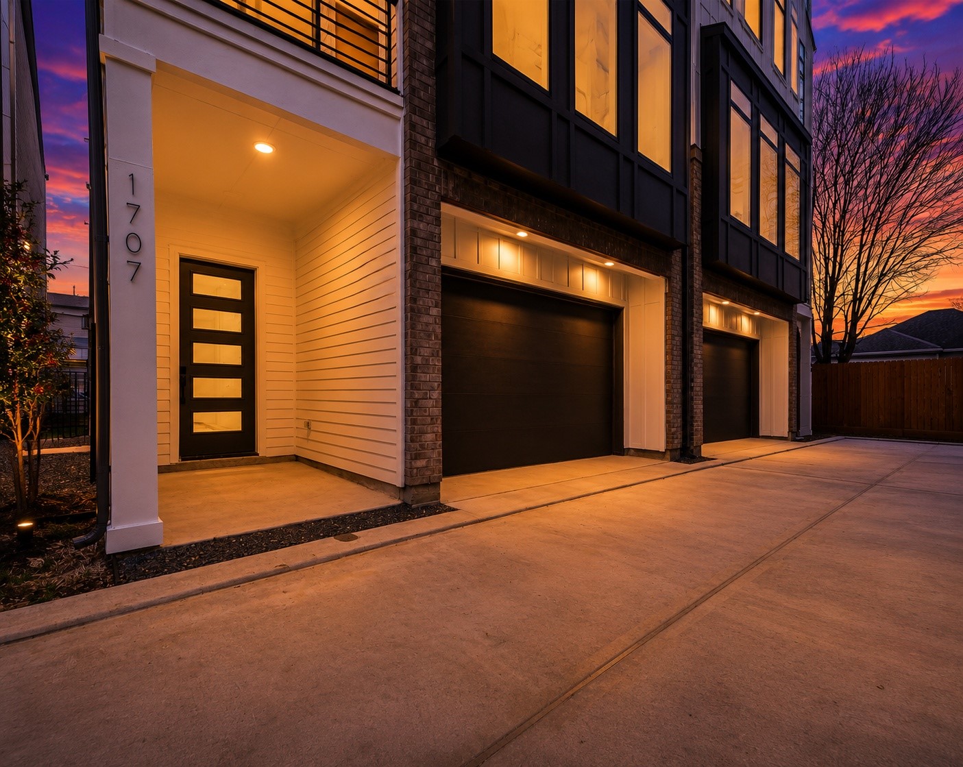 1711 Milby Street Property Photo 3
