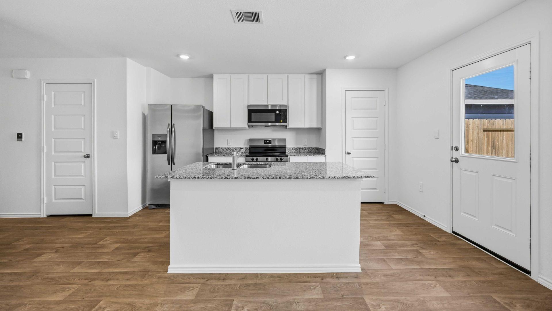 4806 Tili And Gili Street, Houston Tx 77048 Property Photo 3