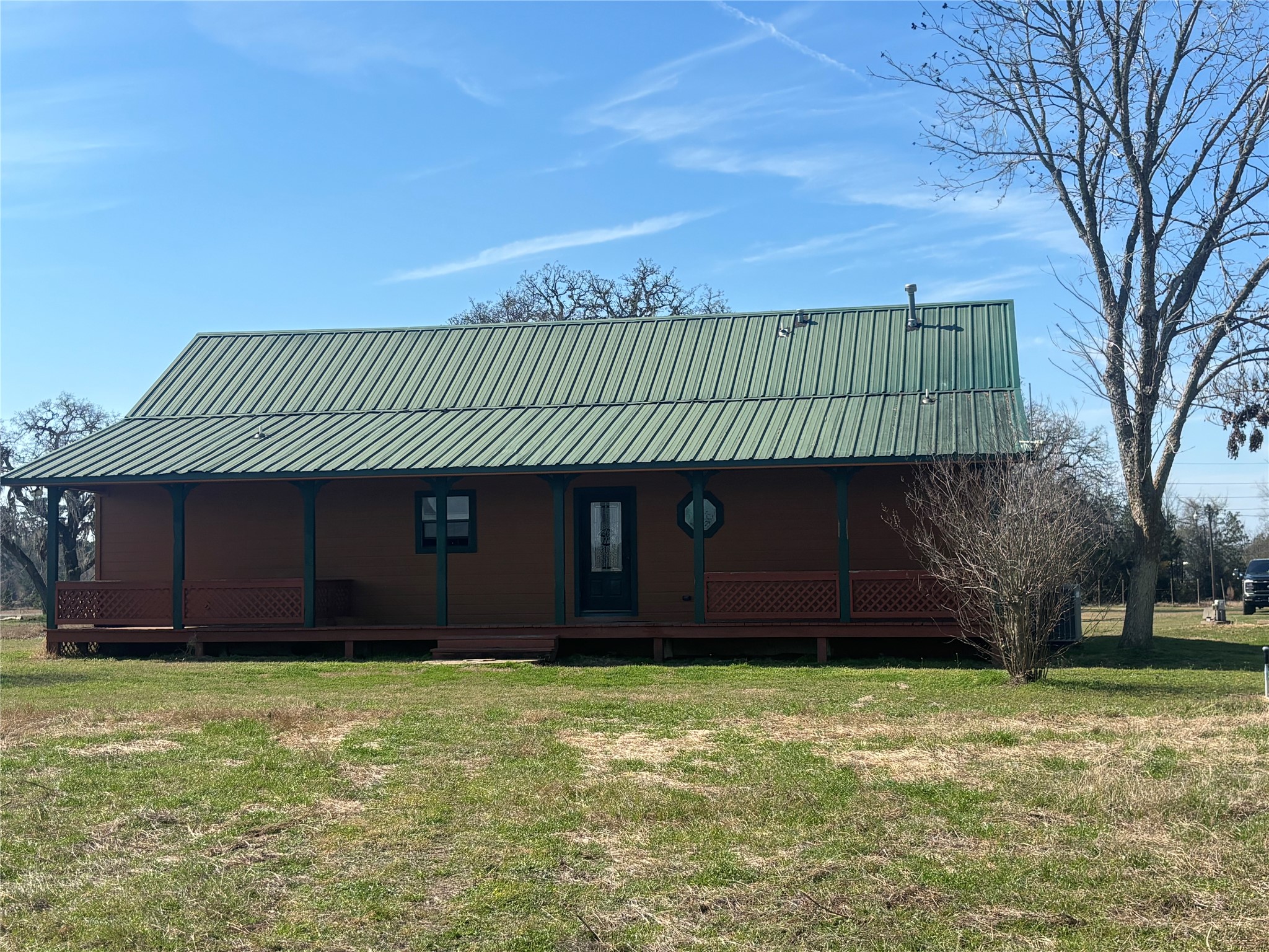 1706 Goodson Loop Property Photo 3