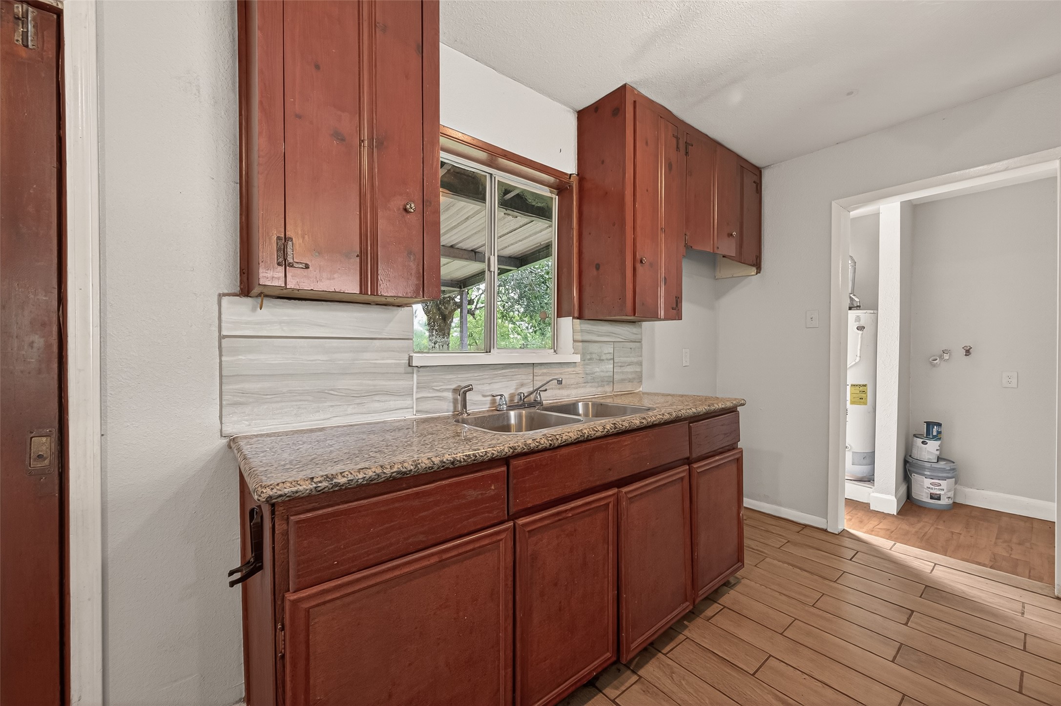10506 Buffum Street Property Photo 11