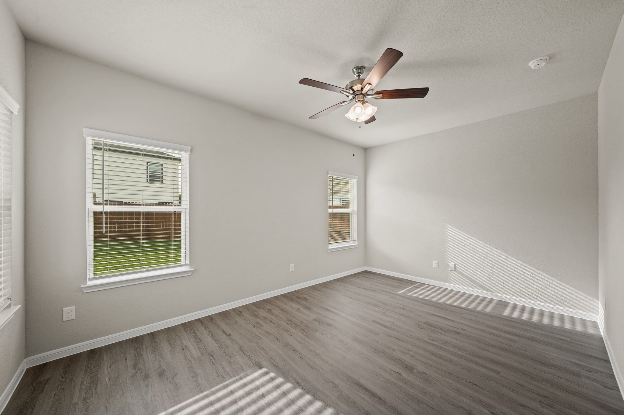 15023 Almeece Street Property Photo 3