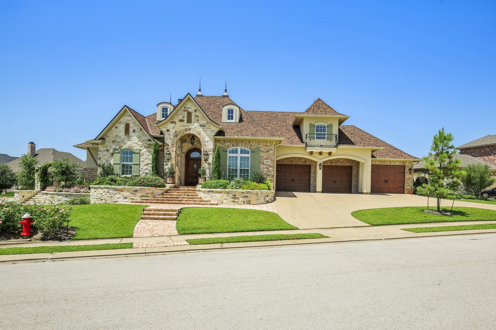 5206 Flint Hills Drive Property Photo 1