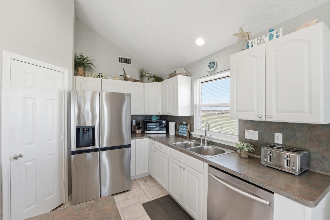 12902 John Reynolds Road Property Photo 6