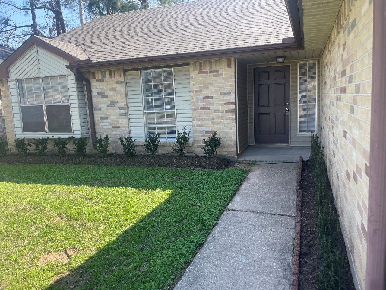 8310 Old Maple Lane Property Photo 1