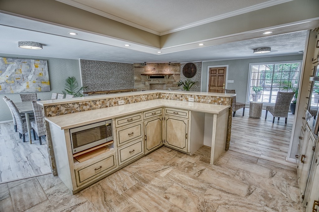 5504 Hillside Property Photo 16