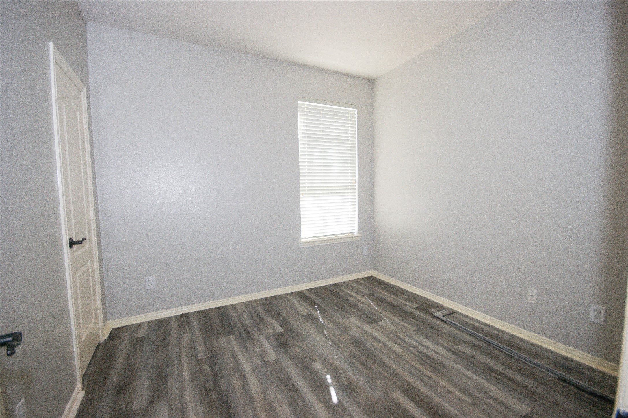 2516 Royal Terns Court Property Photo 13