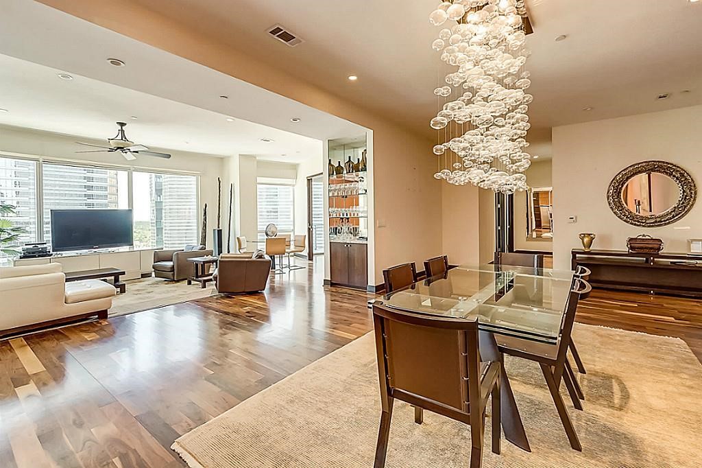 1600 Post Oak 1202 Property Photo 10