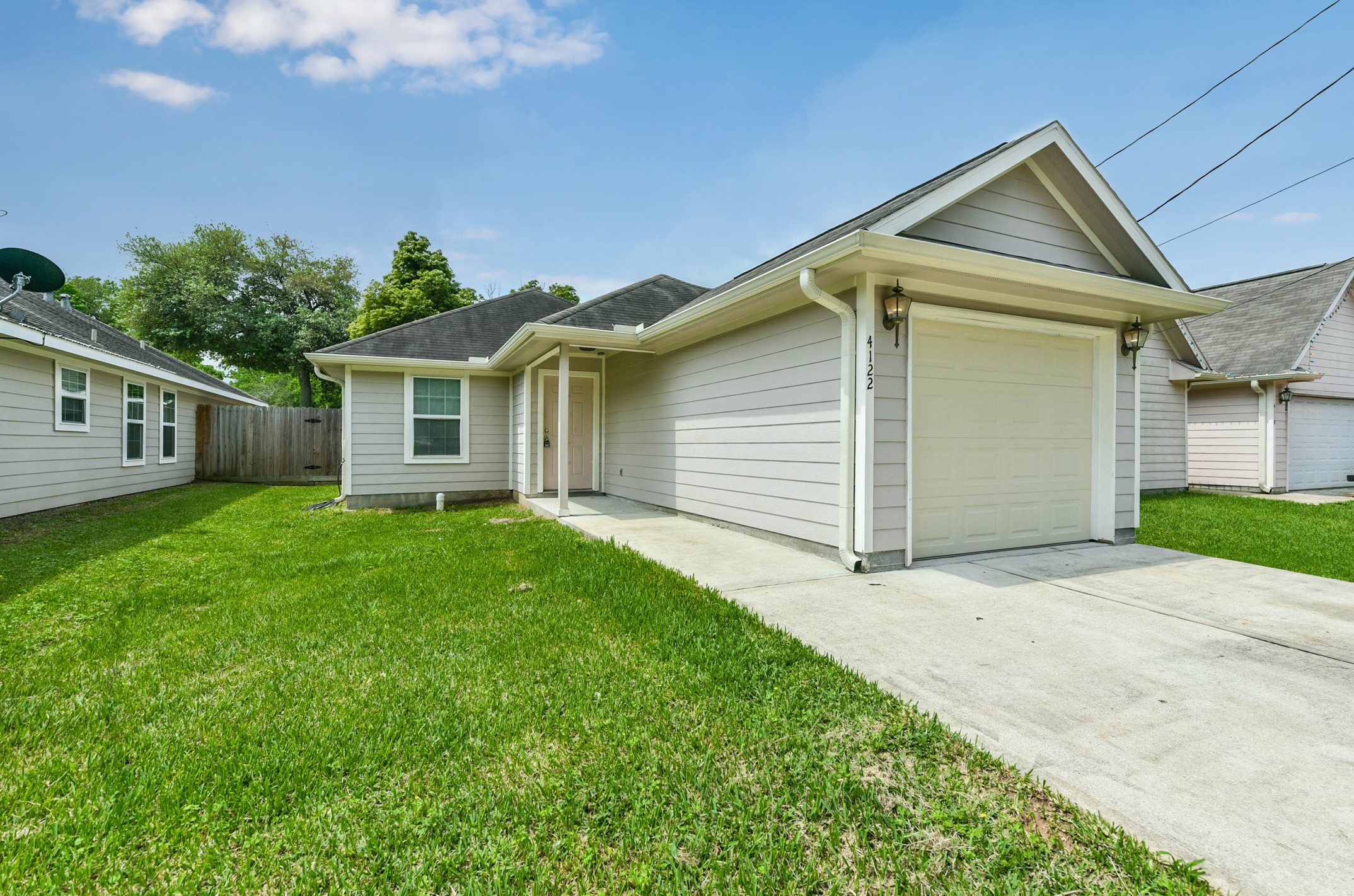 4122 Sevan Street Property Photo