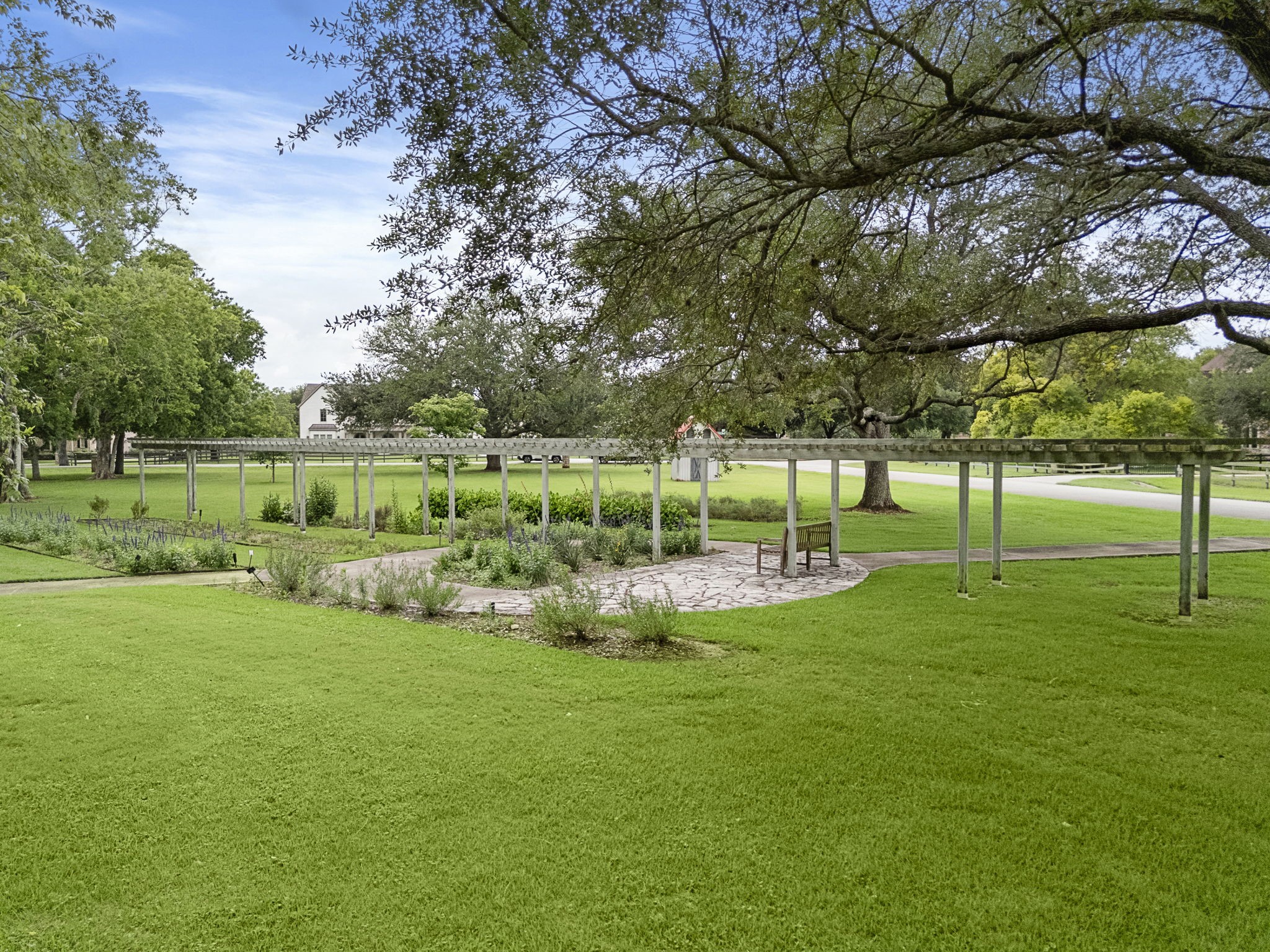 5326 Harris Woods Trace Property Photo 11