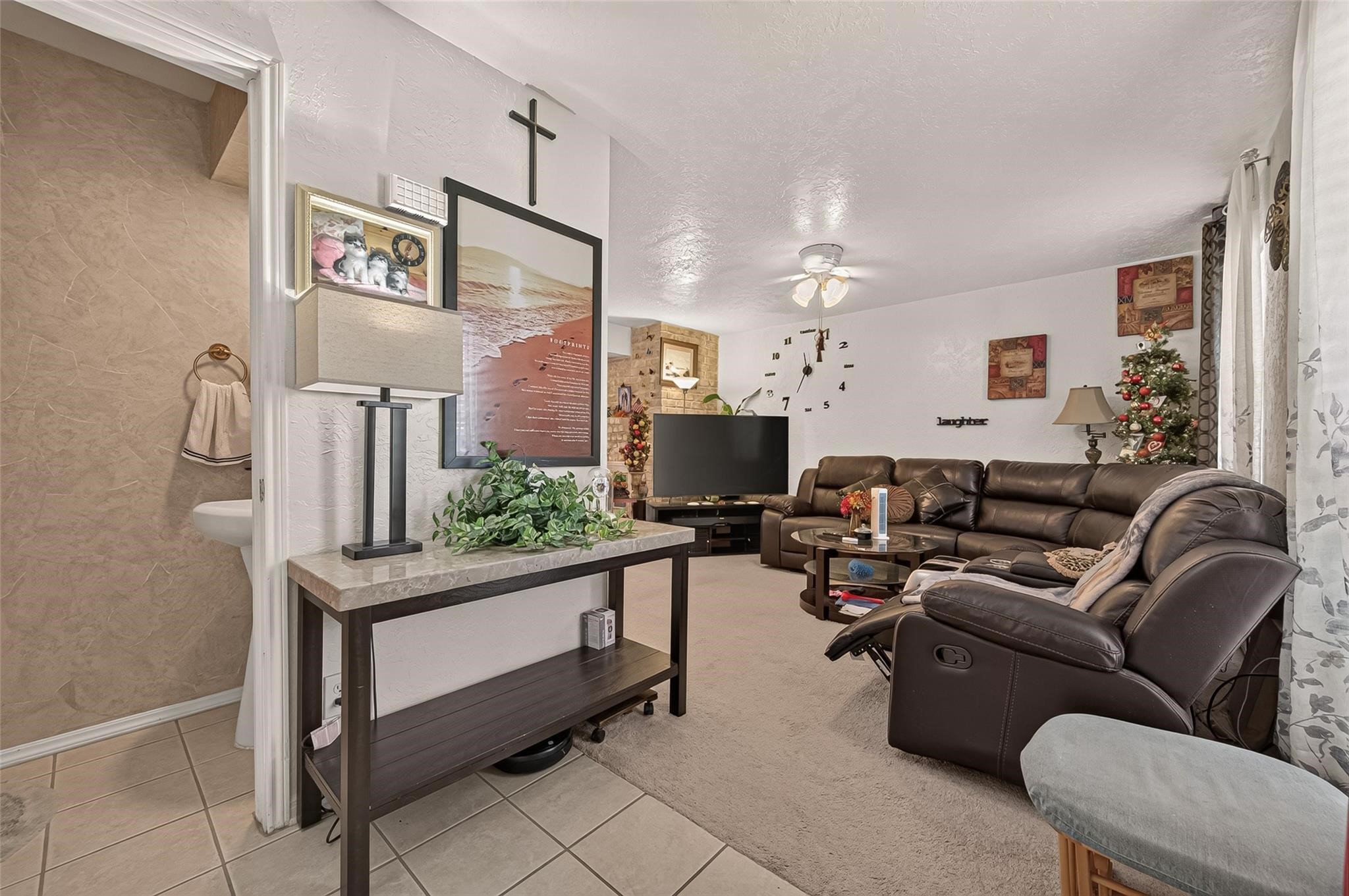 14769 Perthshire Road Property Photo 3