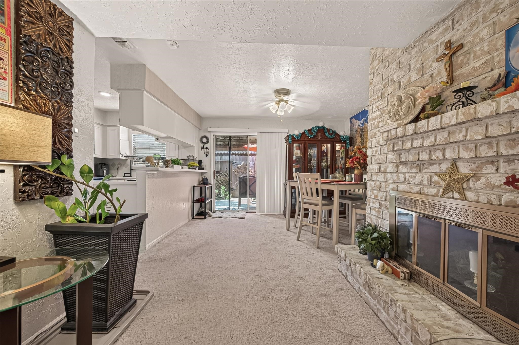 14769 Perthshire Road Property Photo 7