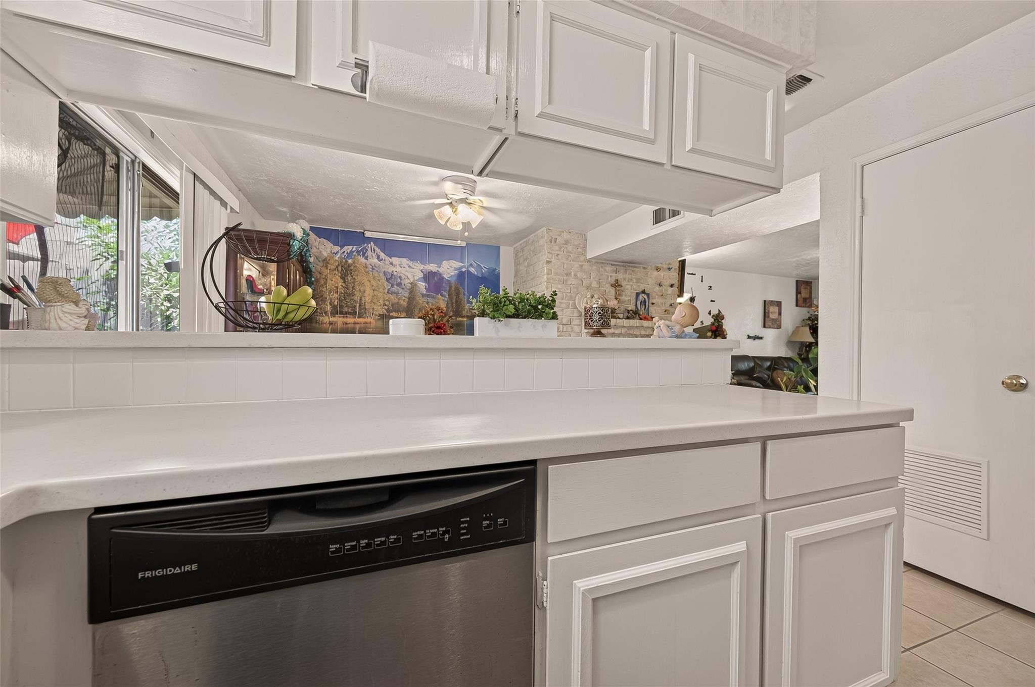 14769 Perthshire Road Property Photo 16